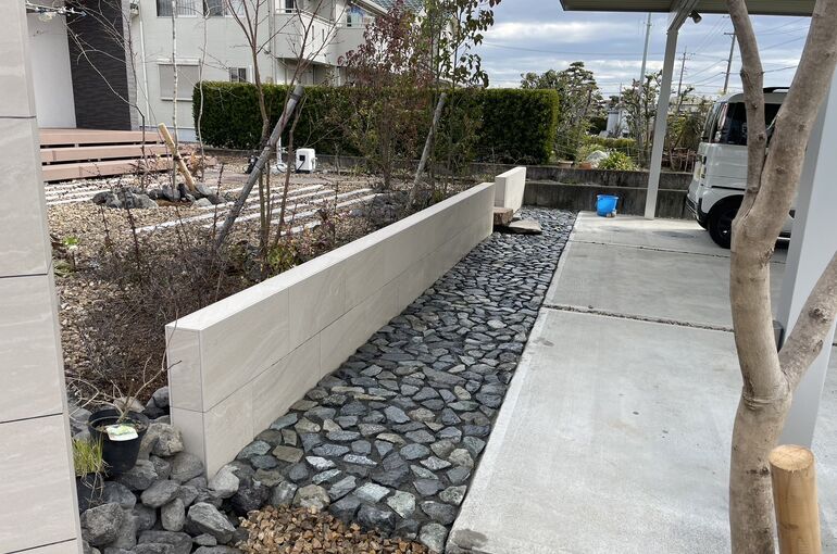 静岡県焼津市のラグジュアリーな空間のお庭